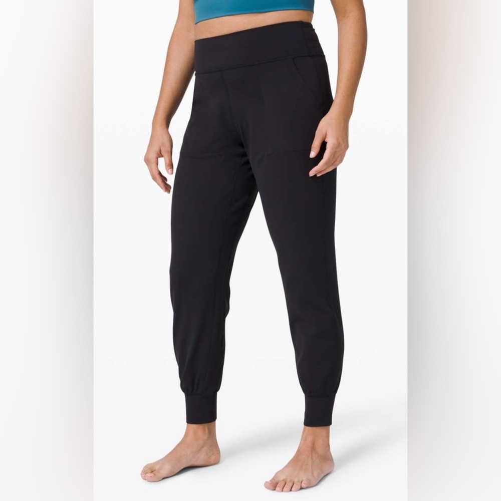 Lululemon Align Jogger 28" Black